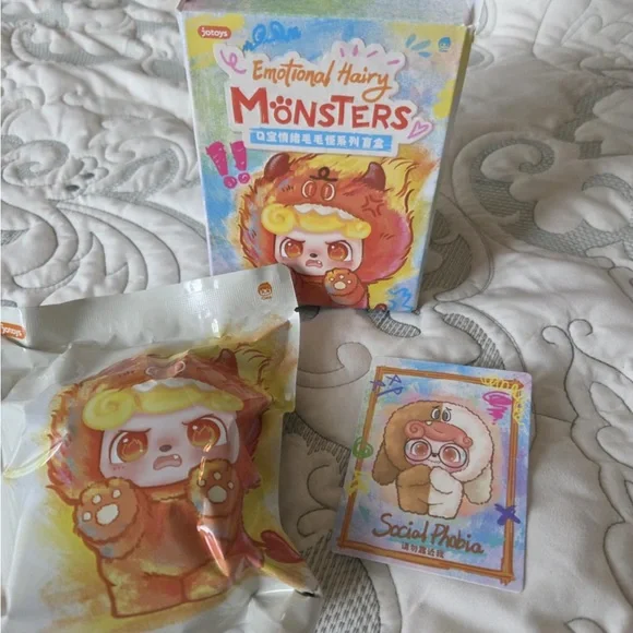 Jotoys Q Kid Emotional Hairy Monsters plush bag clip Social Phobia confirmed. - Picture 2 of 4